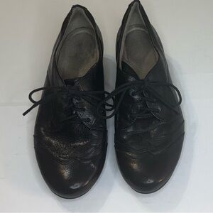Naturalizer Sz 7.5 Black Leather Oxford Shoes